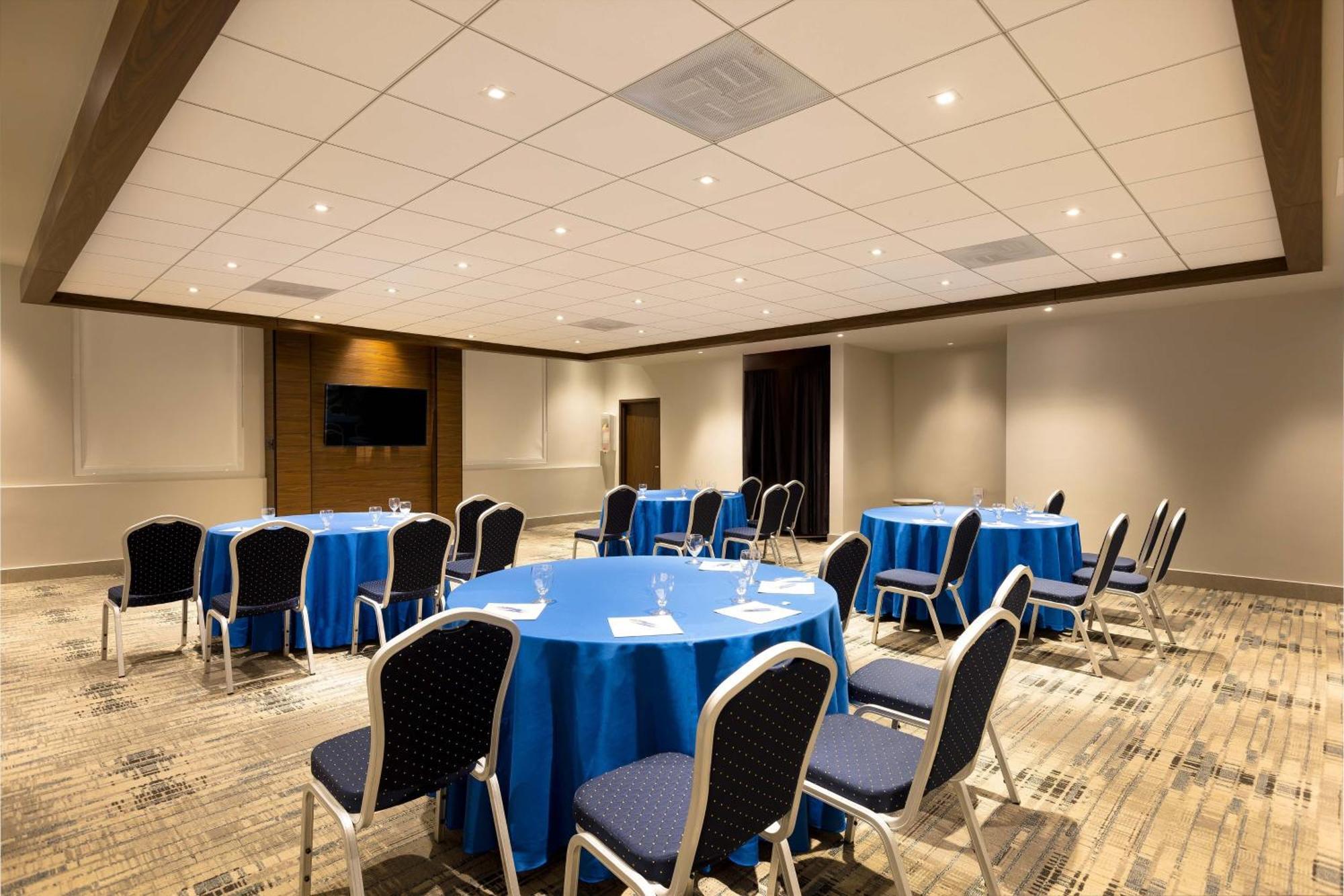 Four Points By Sheraton Caguas Real Ngoại thất bức ảnh